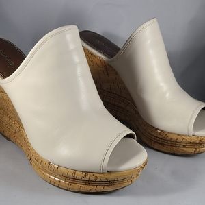 Women's Donald J. Pliner Tulum wedges size 9